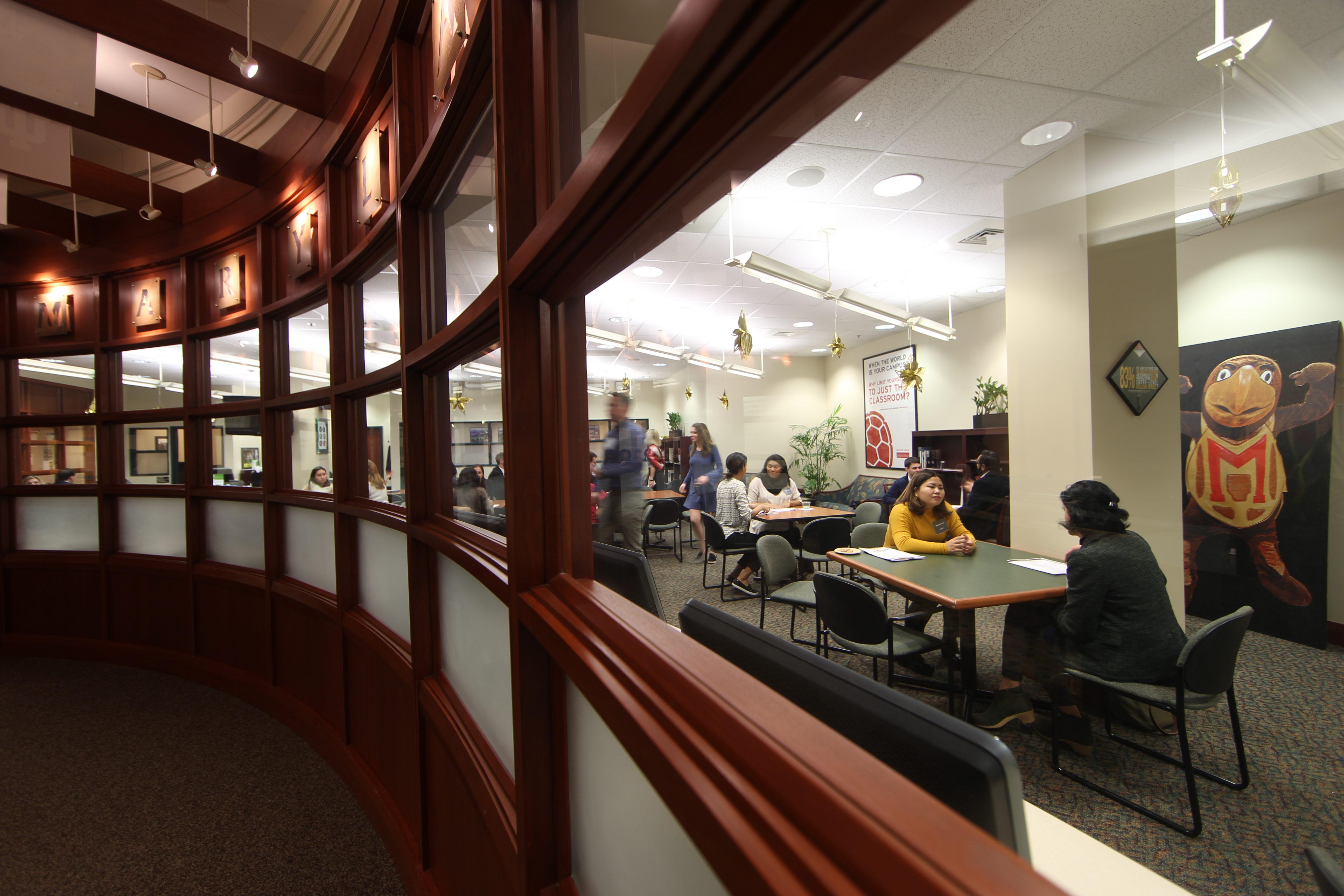 Studying students in curved library